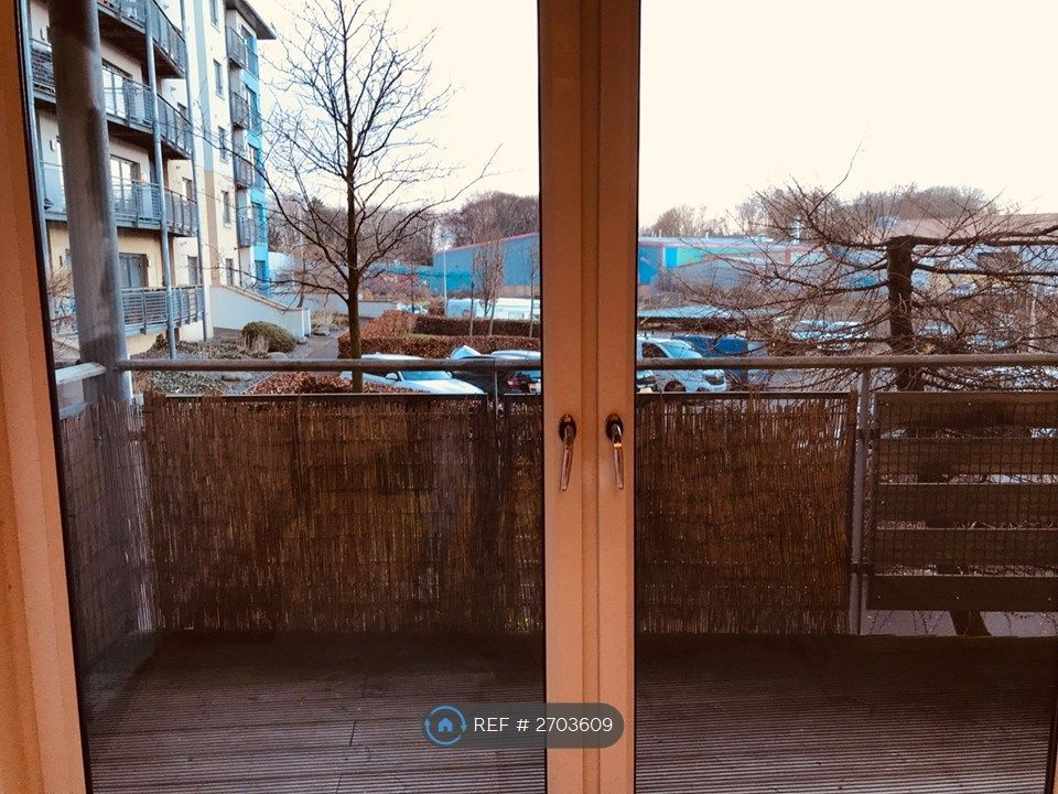 Property photo 3 of 6