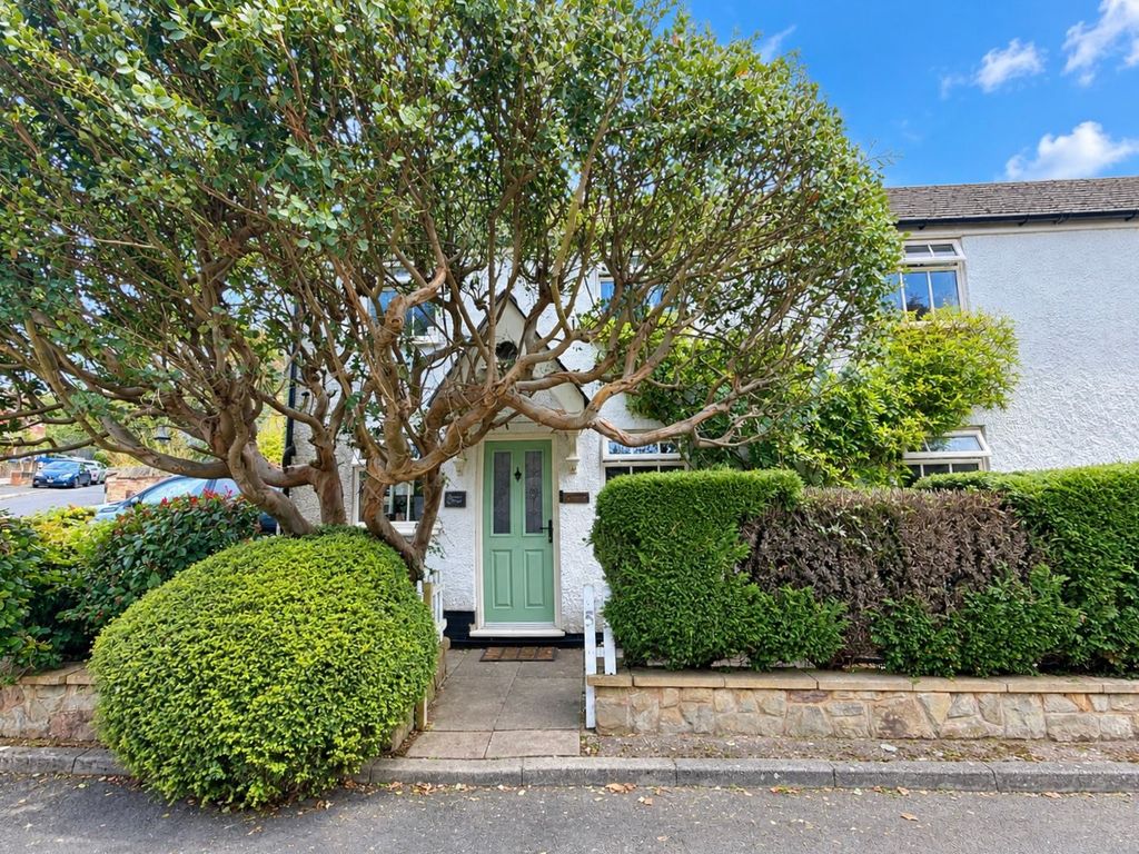 Property photo 2 of 22