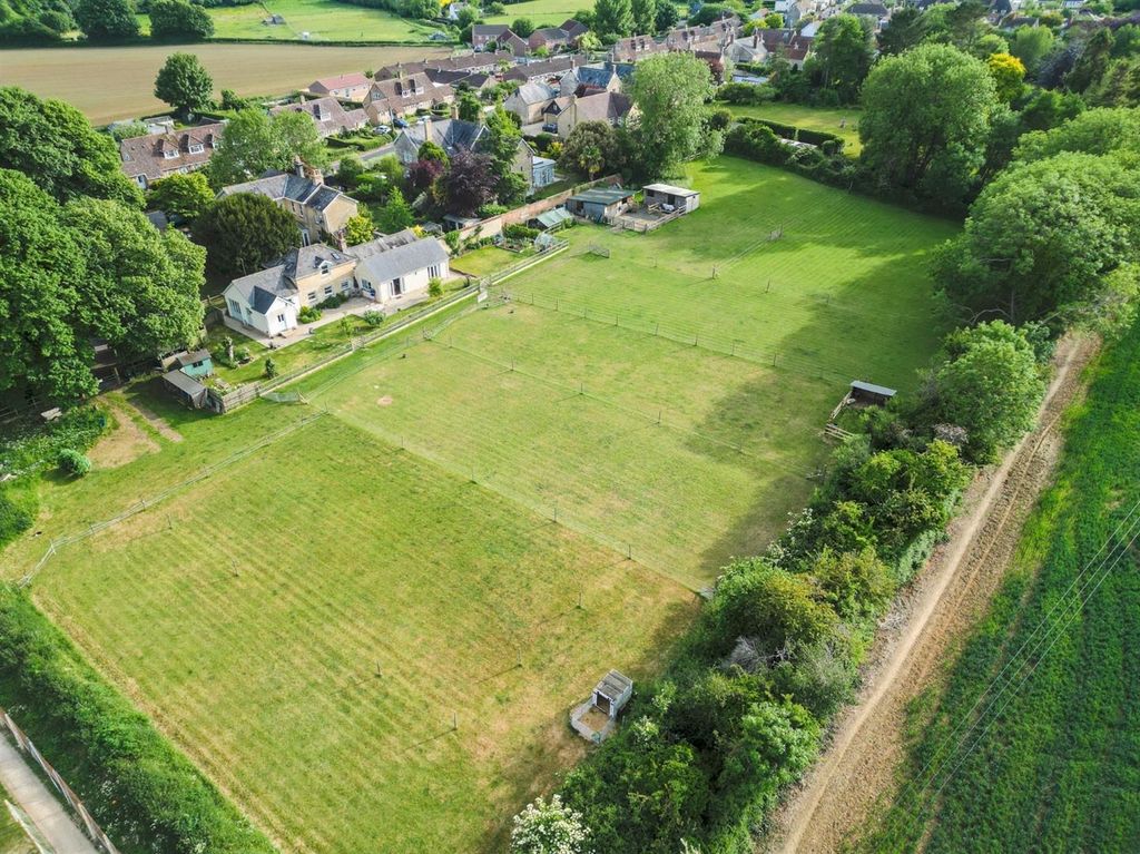 Property photo 1 of 26 Drone