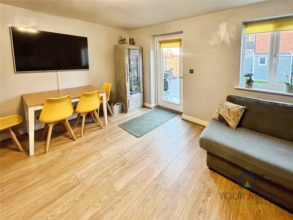 Property photo 3 of 11 Picture No. 06