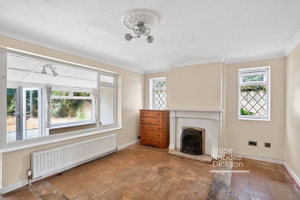 Property photo 2 of 18 Pbox-Img.Jpg
