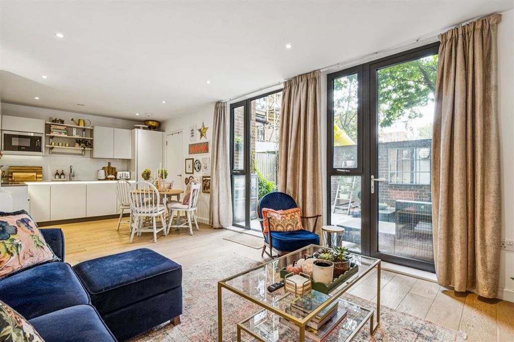 Property photo 3 of 8