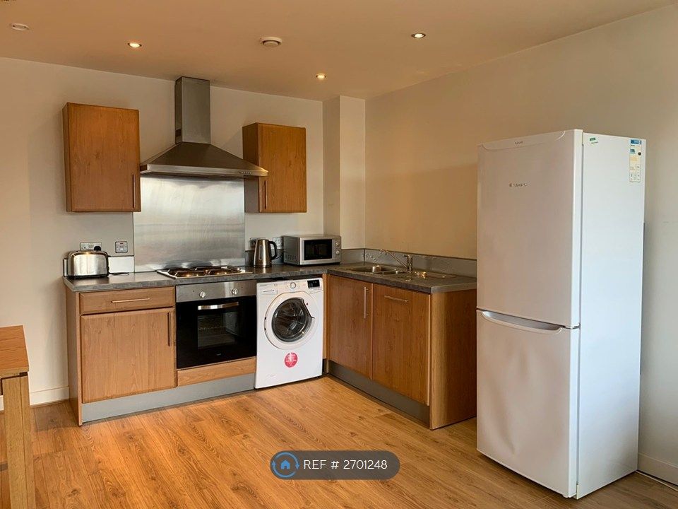 Property photo 3 of 16