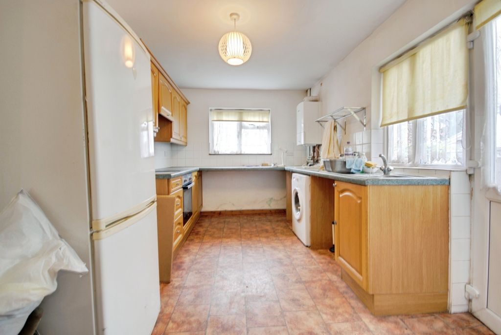 Property photo 3 of 9 Pbox-Img.Jpg