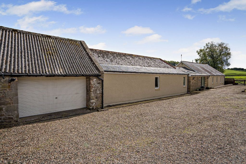 Property photo 3 of 30 Ample Garaging