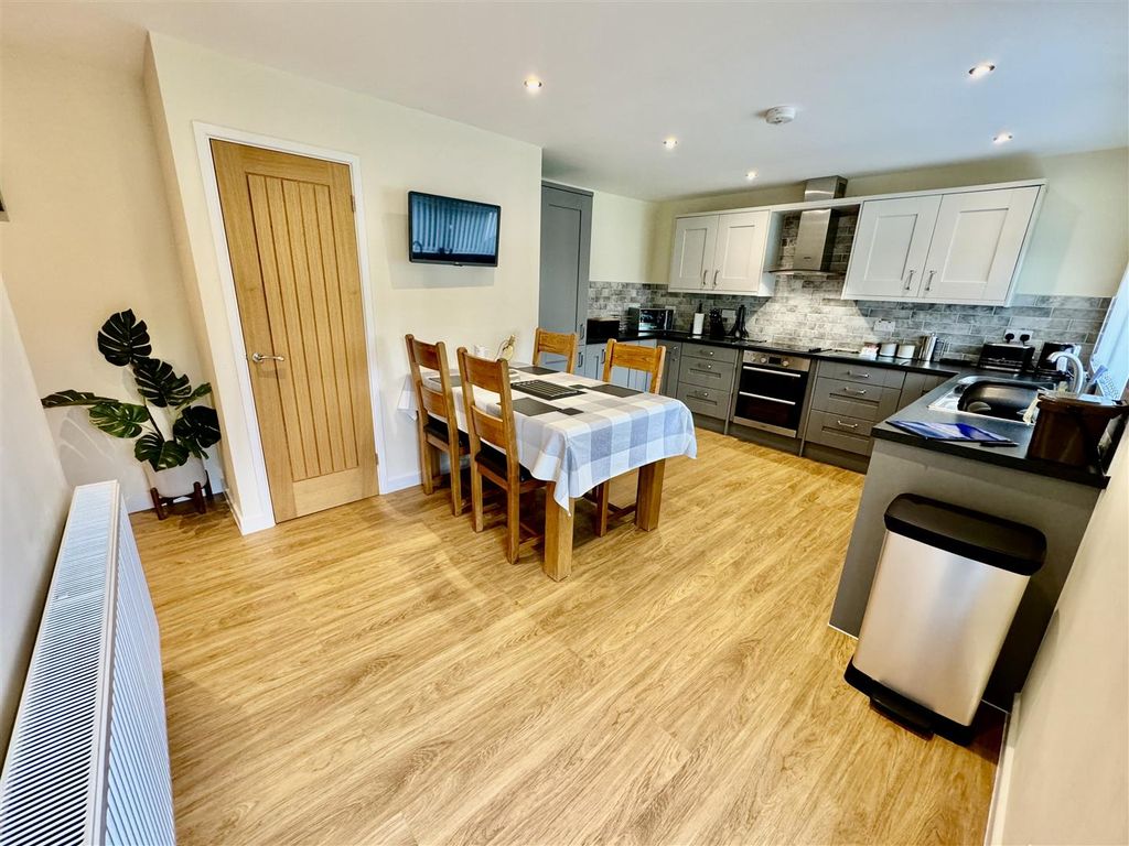 Property photo 3 of 14 Img_6234.Jpeg