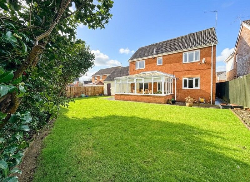 Property photo 3 of 31 Rear Garden