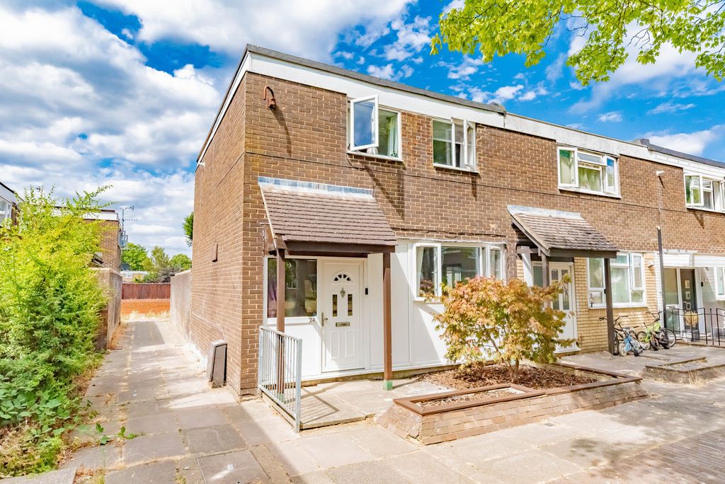 Property photo 1 of 18