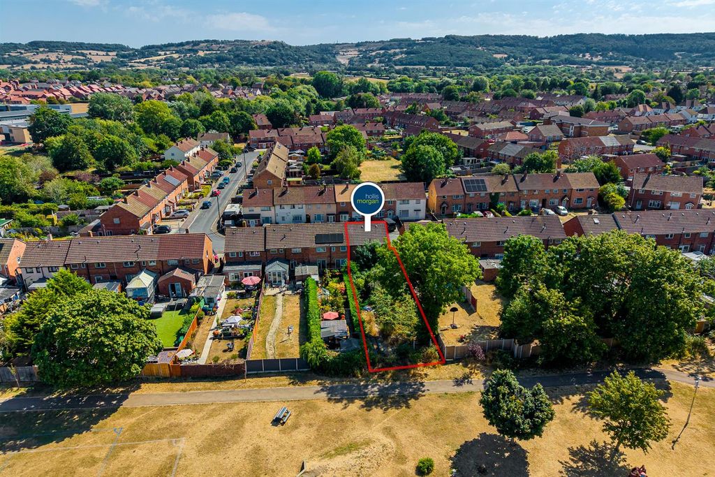 Property photo 3 of 10 45 Clyde Road, Brockworth, Gloucester Gl3 4Jp | Ho