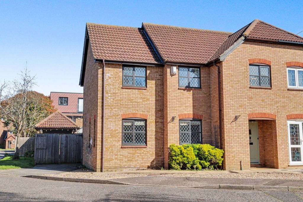 Property photo 1 of 21