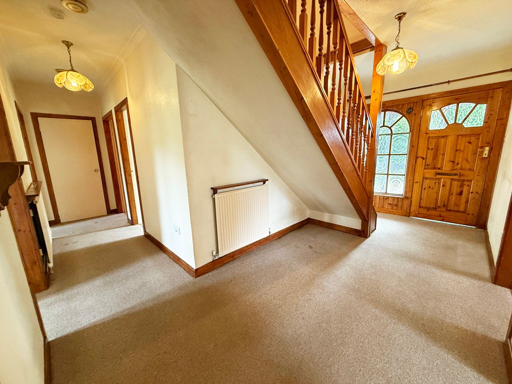 Property photo 3 of 36