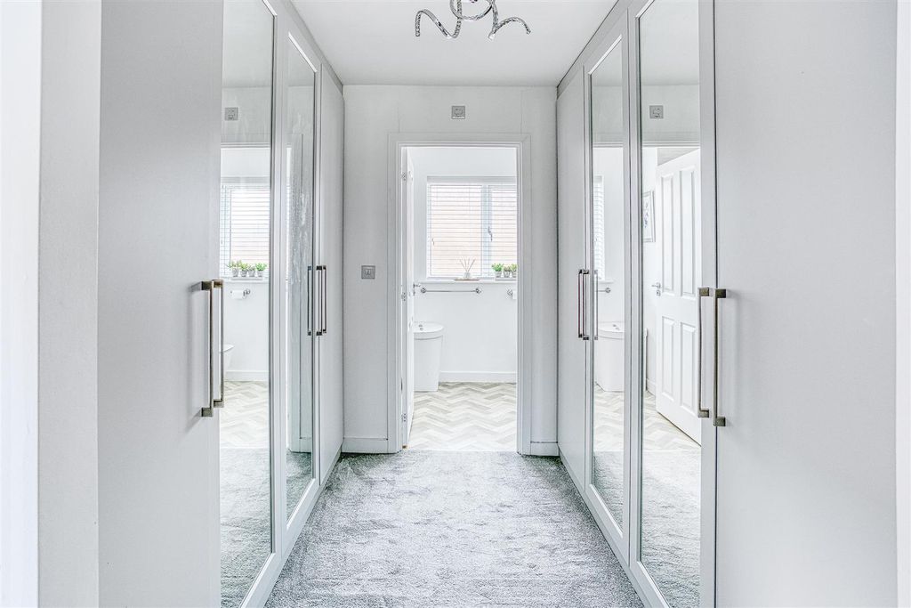 Additional image 13 of 5 bed detached house for saleBrettingham Drive, Kedleston Grange, Allestree DE22