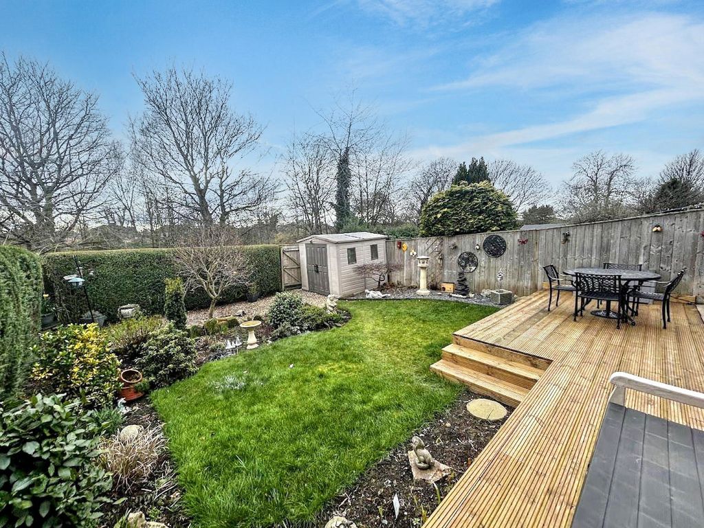 Property photo 3 of 18