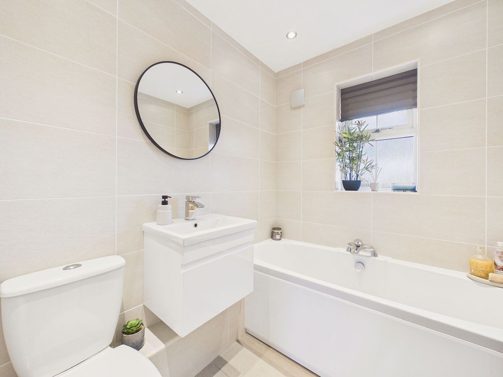 Additional image 4 of 3 bed detached house for saleBluebell Close, Meadow Rise, Gateshead NE9