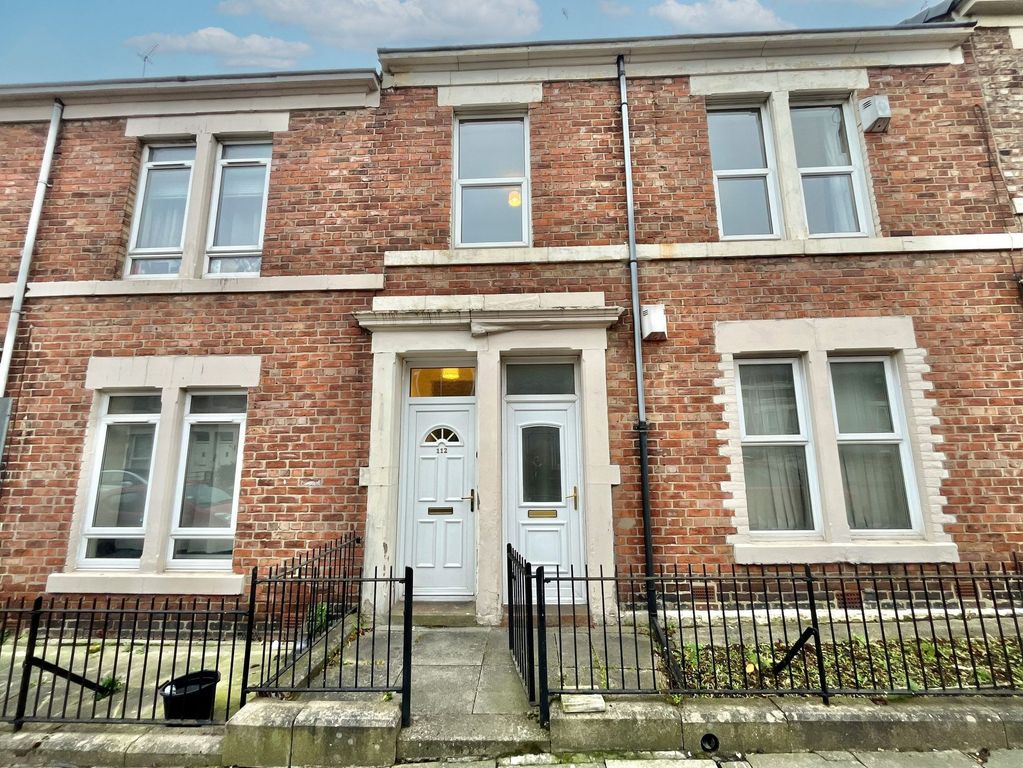 Property photo 1 of 10 External