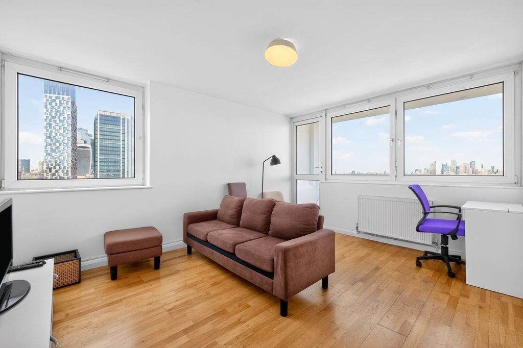 Property photo 1 of 17 Living Room (2)