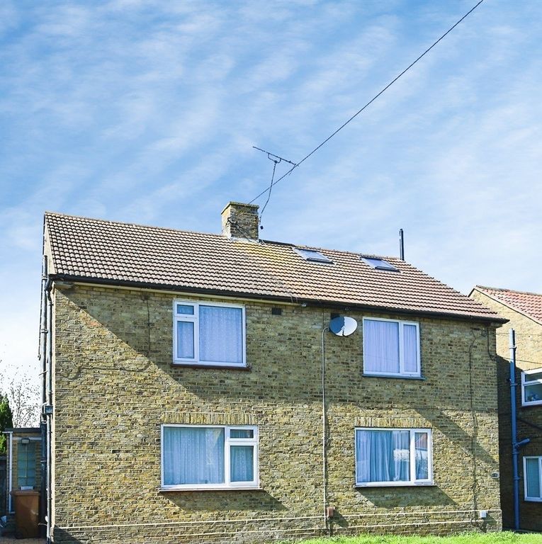 Property photo 1 of 8