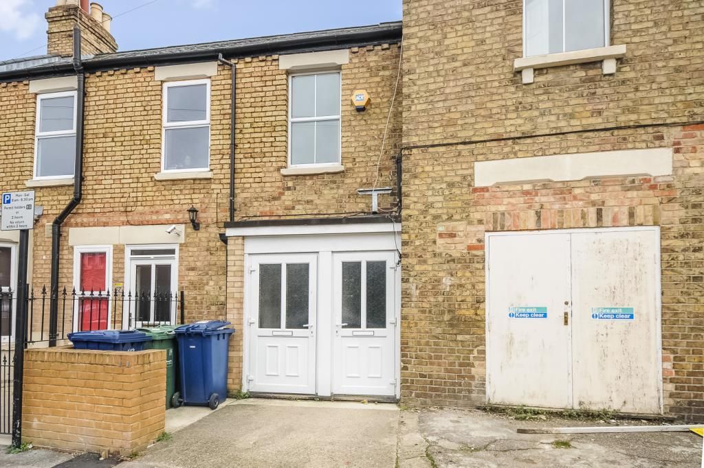 Property photo 1 of 9 External View