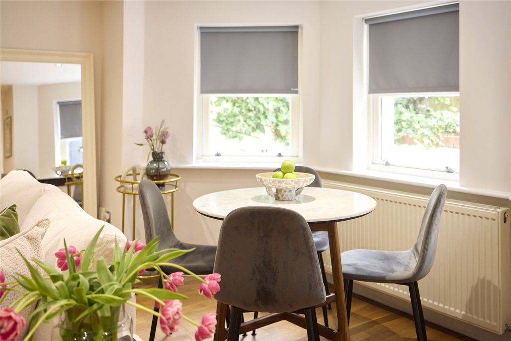 Property photo 2 of 10 Picture No. 05