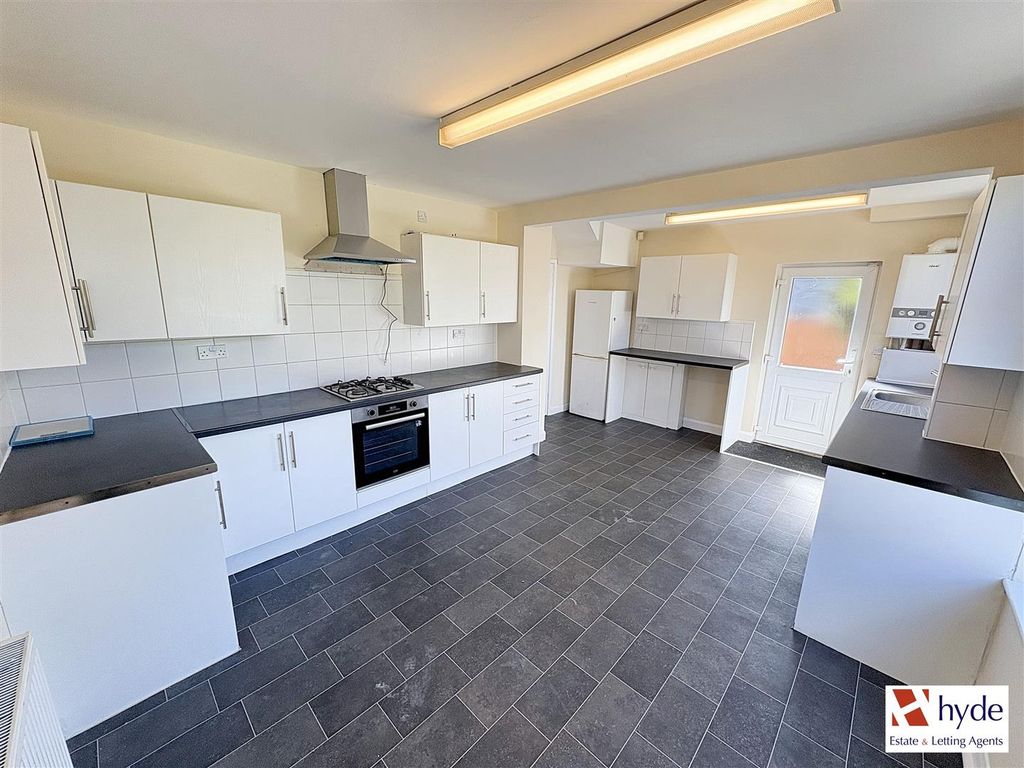Property photo 2 of 13 Img_4469.Jpg