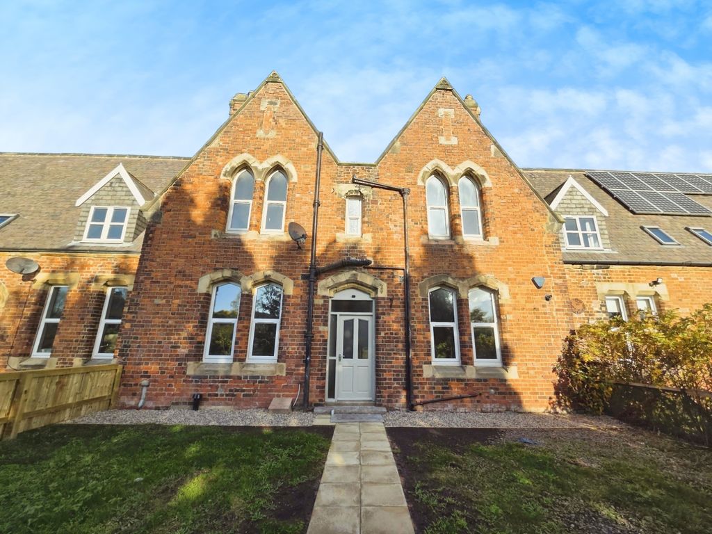 Property photo 1 of 18 Pbox-Img.Jpg