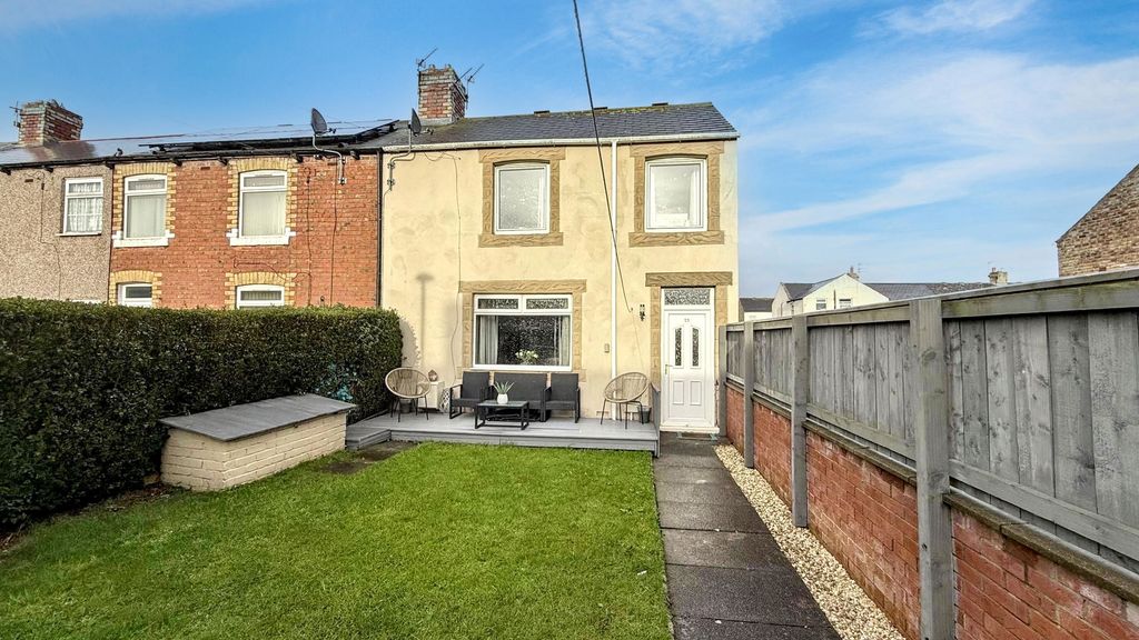 Property photo 1 of 22