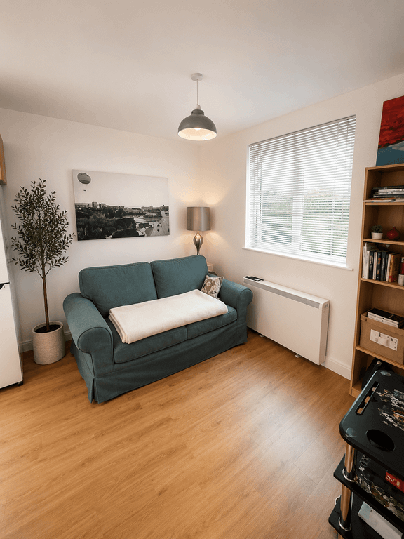 Property photo 2 of 5 Gallery