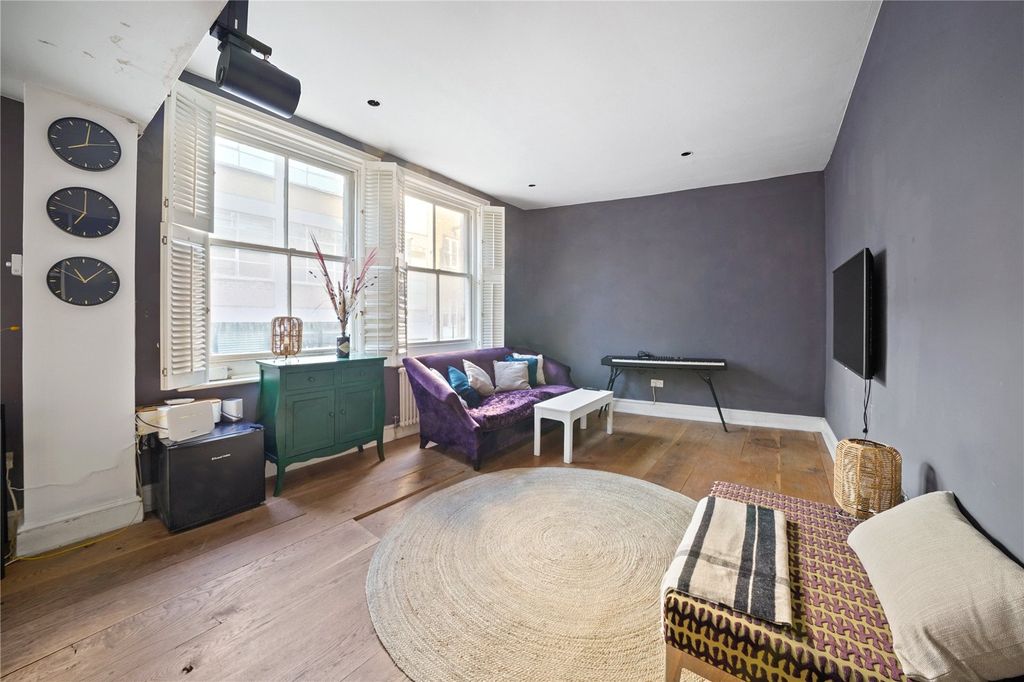 Property photo 2 of 14 Picture No. 13