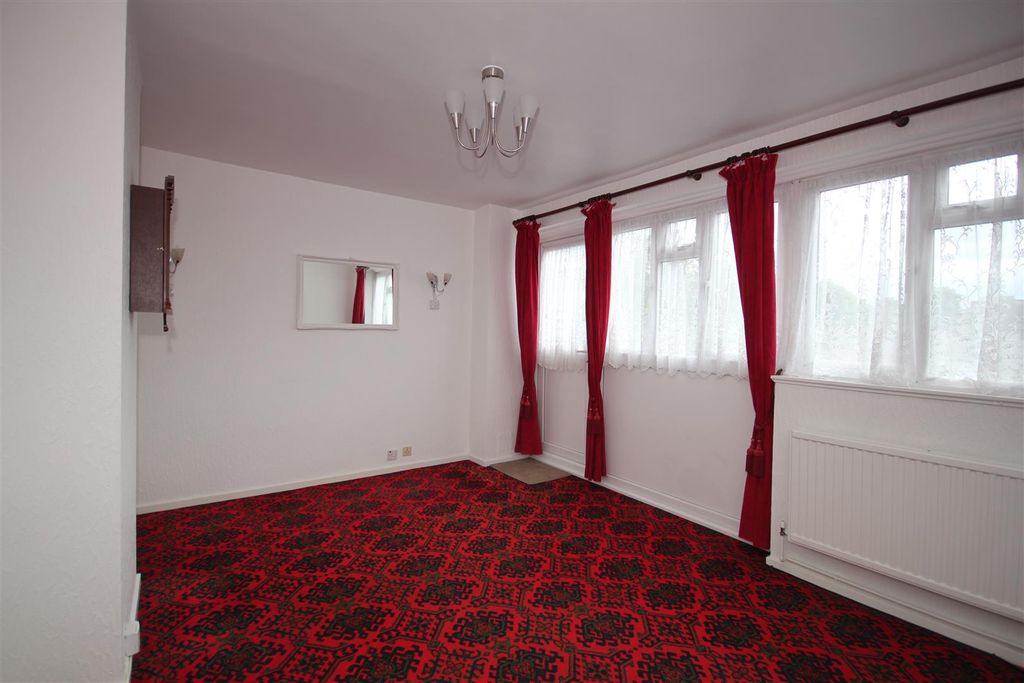 Property photo 2 of 9 Img_2040.Jpg