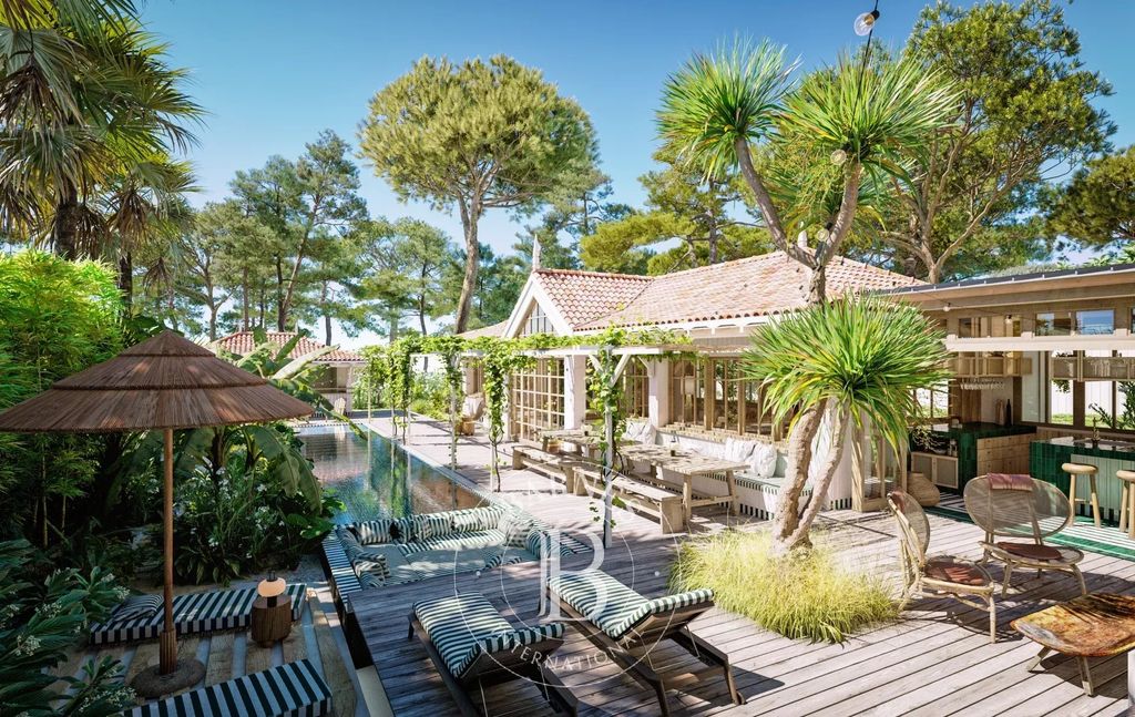 Property photo 2 of 8