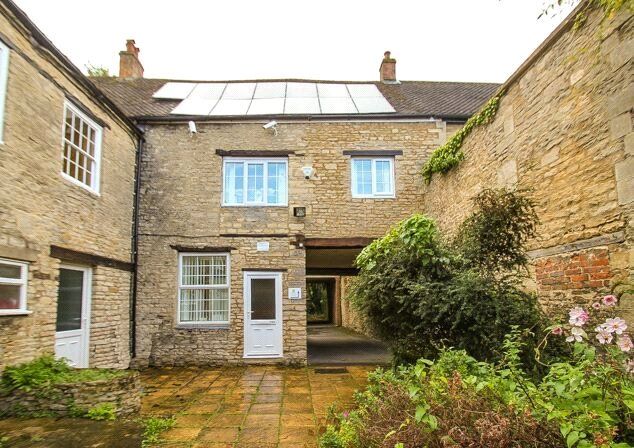 Property photo 1 of 5 External