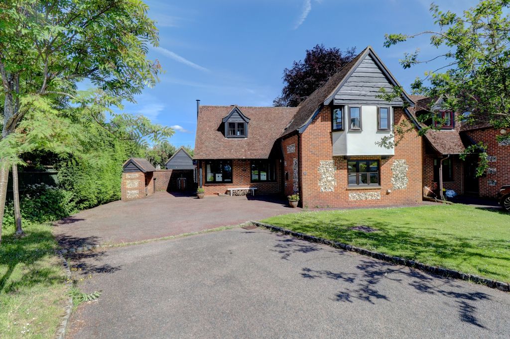 Property photo 1 of 17 Picture No. 21