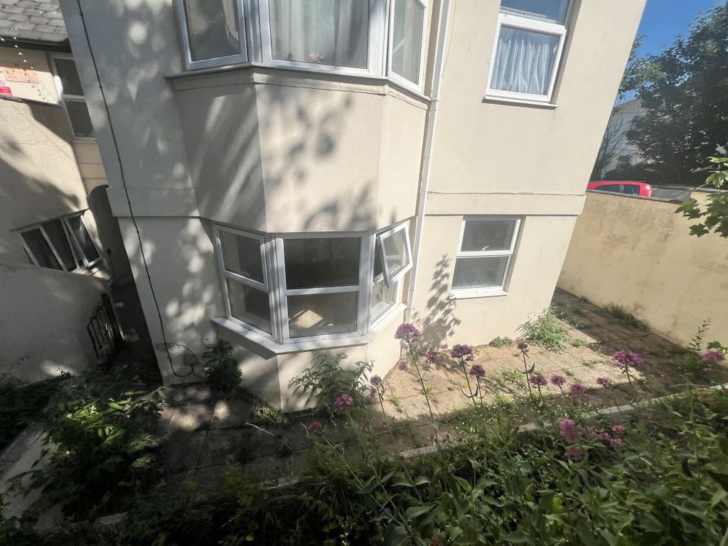 Property photo 3 of 7 Image 3