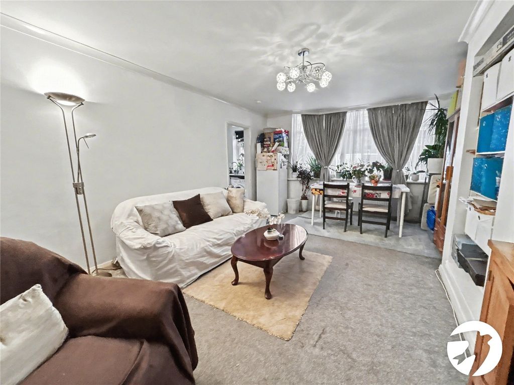 Property photo 3 of 15 Picture No. 21