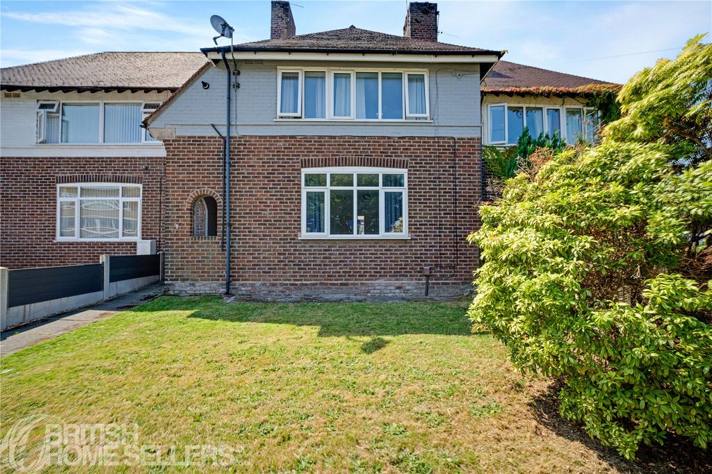 Property photo 1 of 15 Picture No. 12