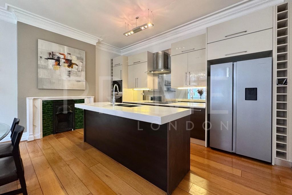 Property photo 2 of 12 Hp2.Jpg