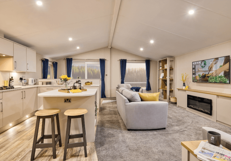 Property photo 2 of 6 Hayward Loungekitchen 779x544 53B109Ea6E.Png