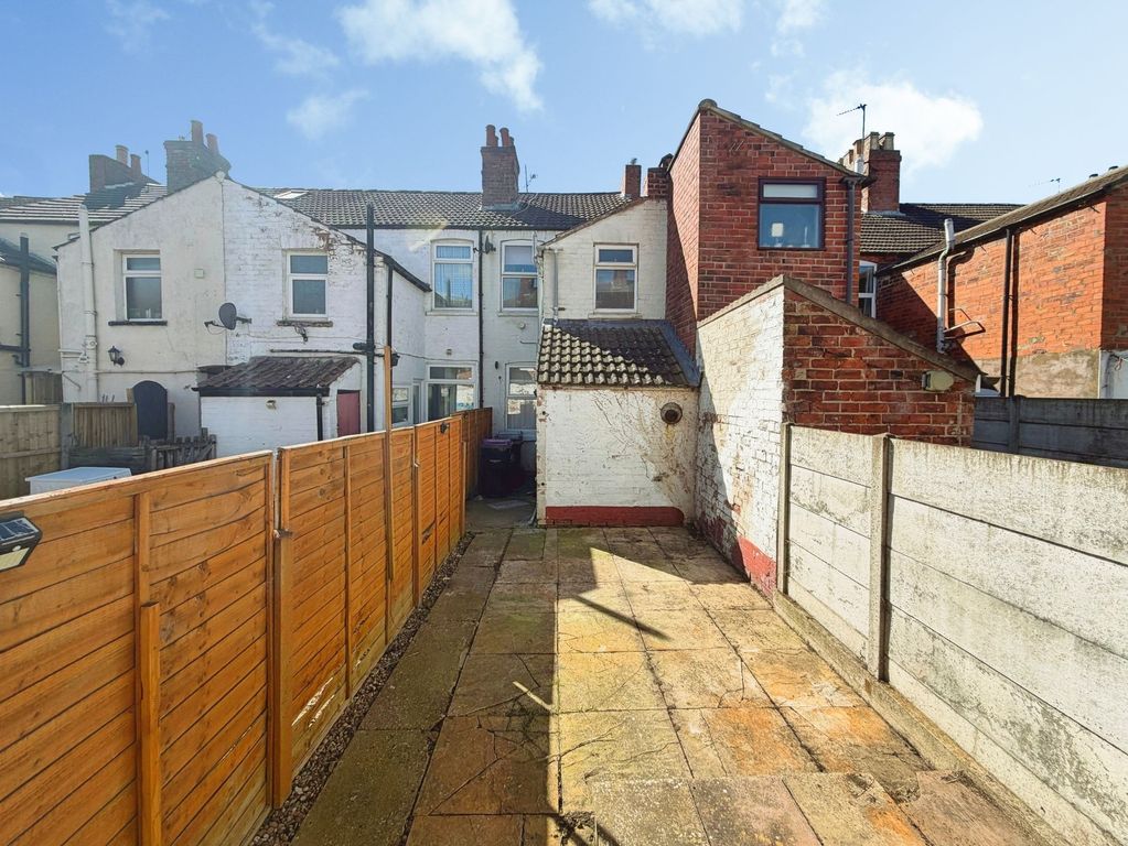 Property photo 2 of 12