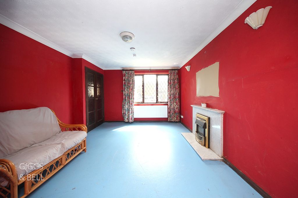 Property photo 3 of 25 5154282