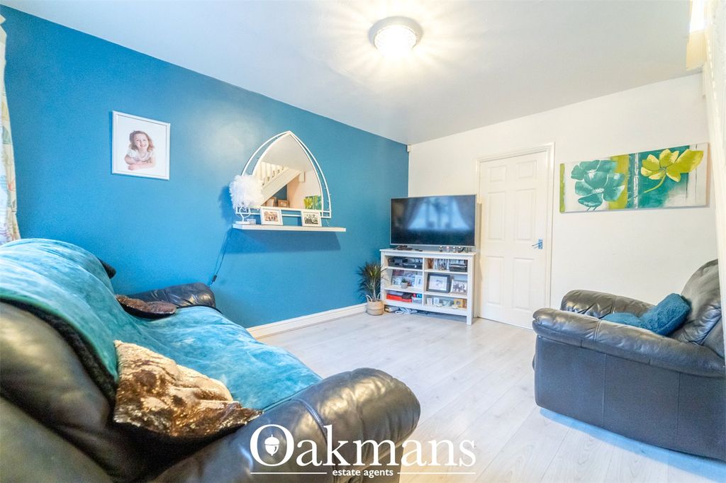 Property photo 3 of 34 Picture No. 24