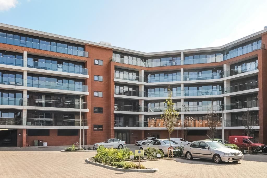 Property photo 1 of 13 External