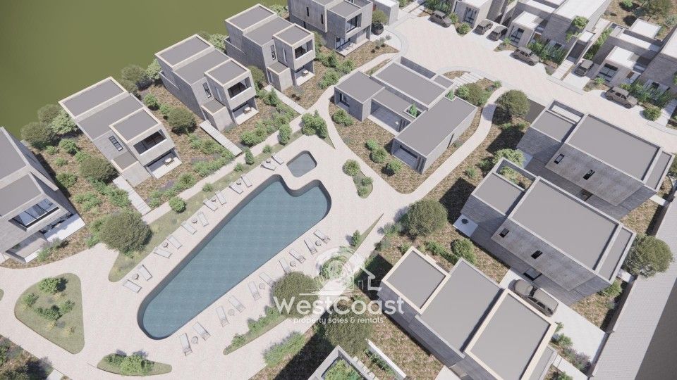 Property photo 3 of 23