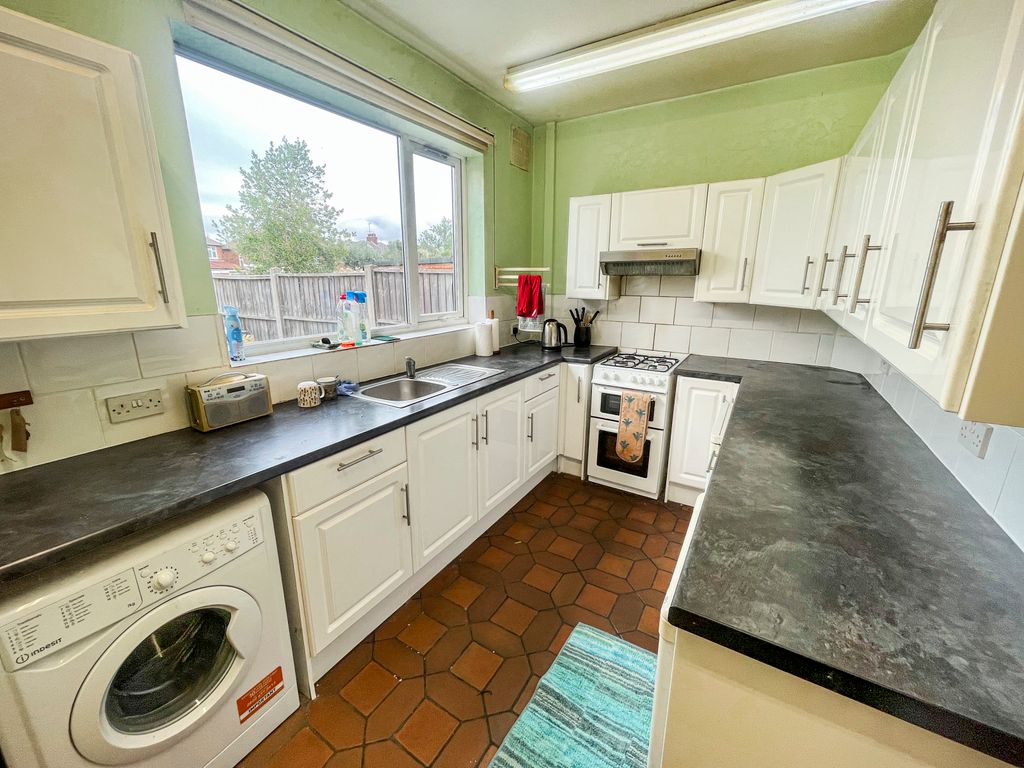 Property photo 3 of 10 Kitchen/Diner
