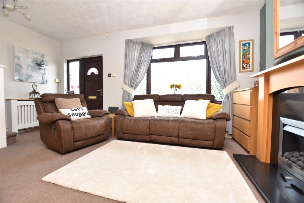 Property photo 2 of 26 Picture No. 18
