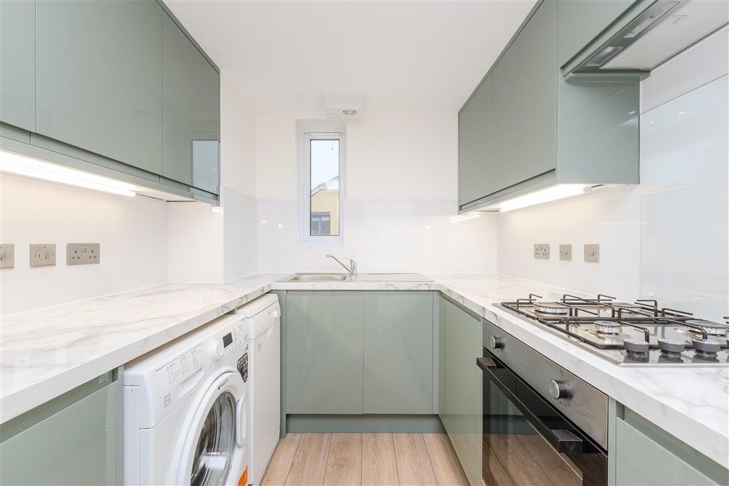 Property photo 3 of 14 Kitchen