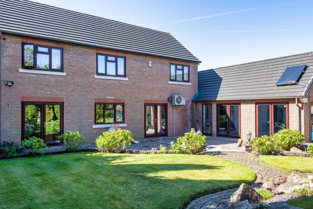 Additional image 25 of 5 bed detached house for saleFulwood, Preston PR2