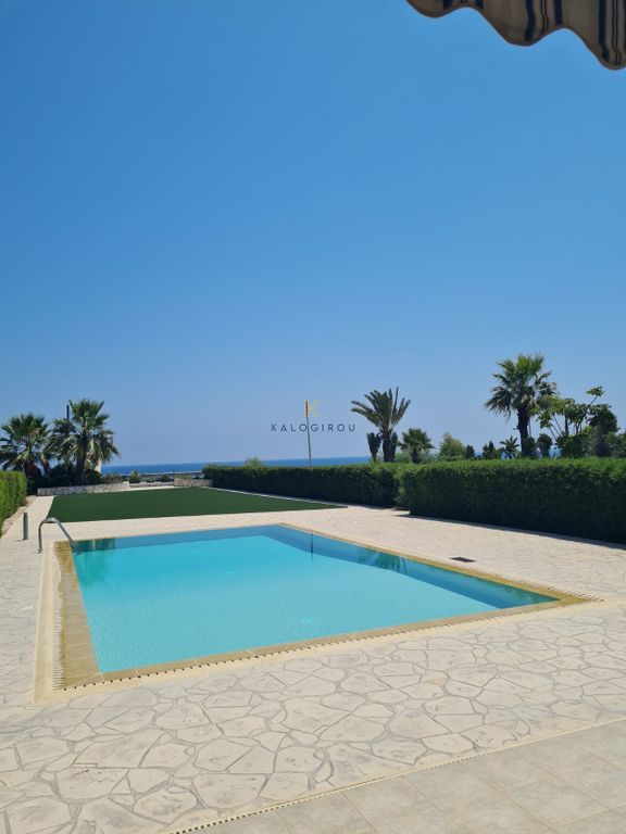 Property photo 1 of 30