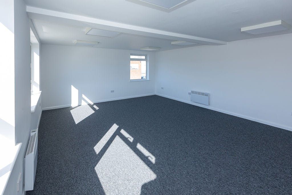 Property photo 3 of 6 Haslamsnewbury28.Jpg