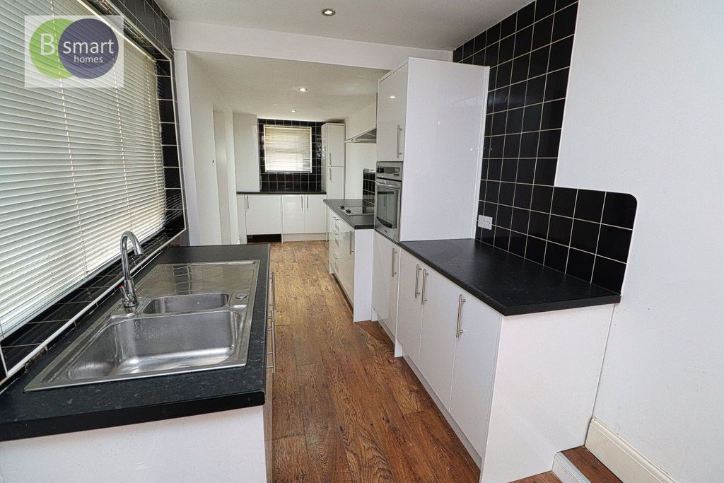 Property photo 2 of 12 Img_1387