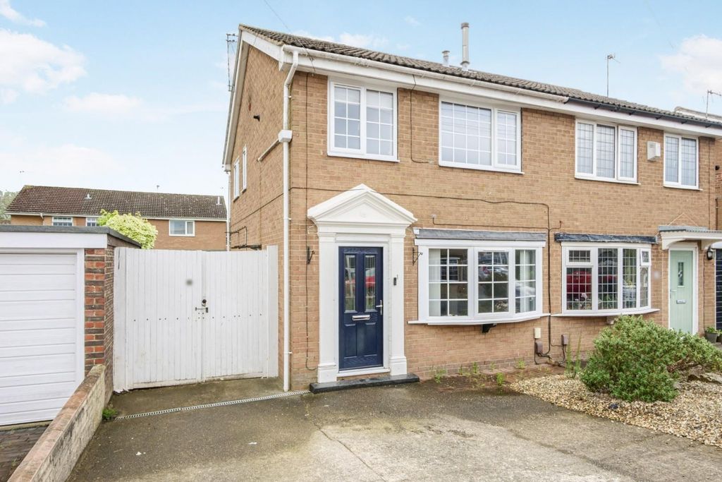 Property photo 1 of 18 Pnmb1281.Jpg